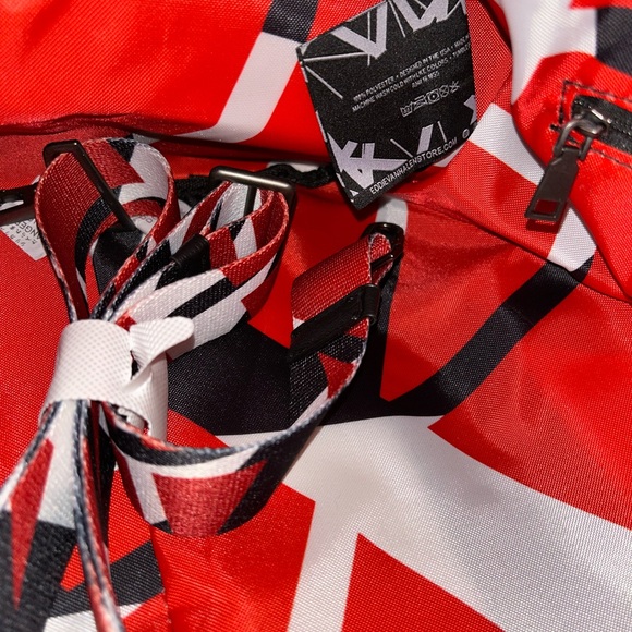 Eddie Van Halen Authentic Duffle Bag NEW - Picture 8 of 13